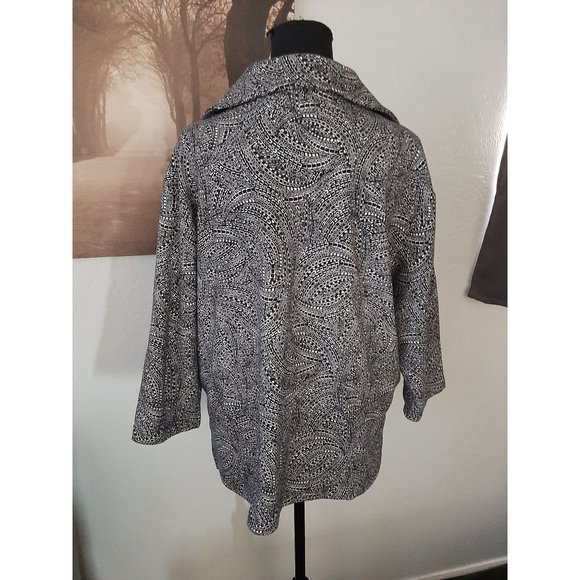 Weekends By Chico's Blue Top with pockets High Collar Size 2 Casual Classic - Picture 7 of 12